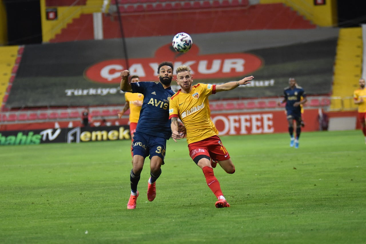 football athletes match 6398651